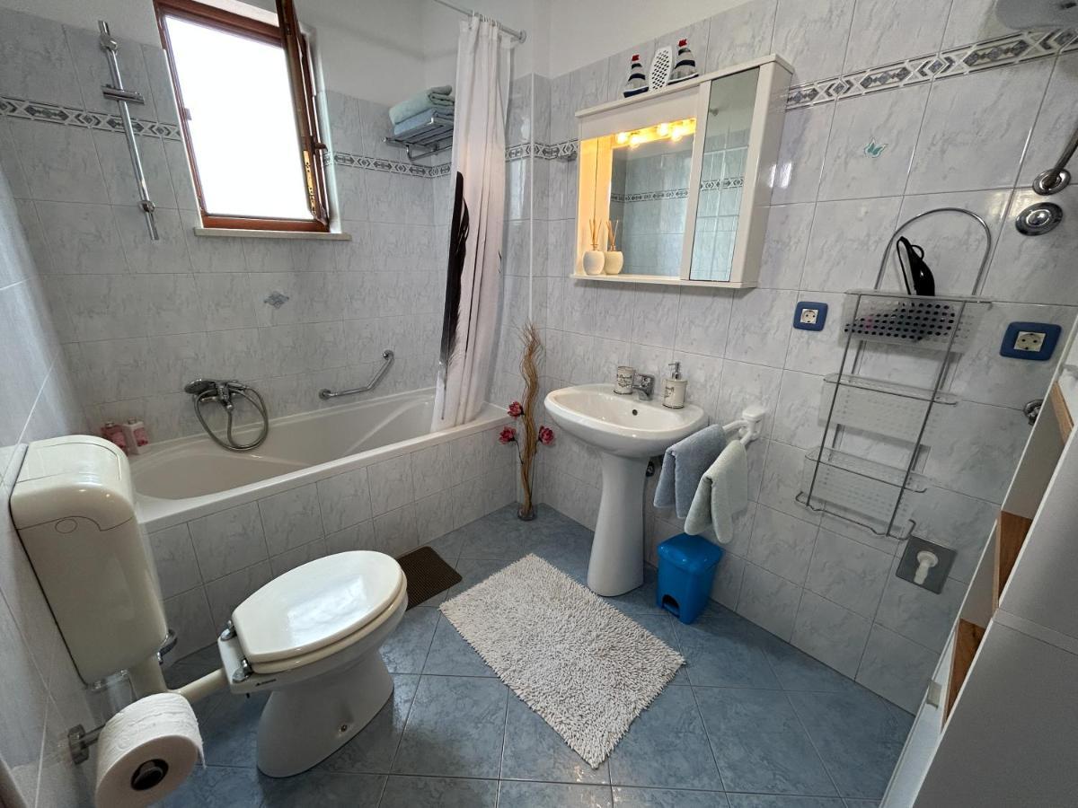 Room Adry روفينج المظهر الخارجي الصورة