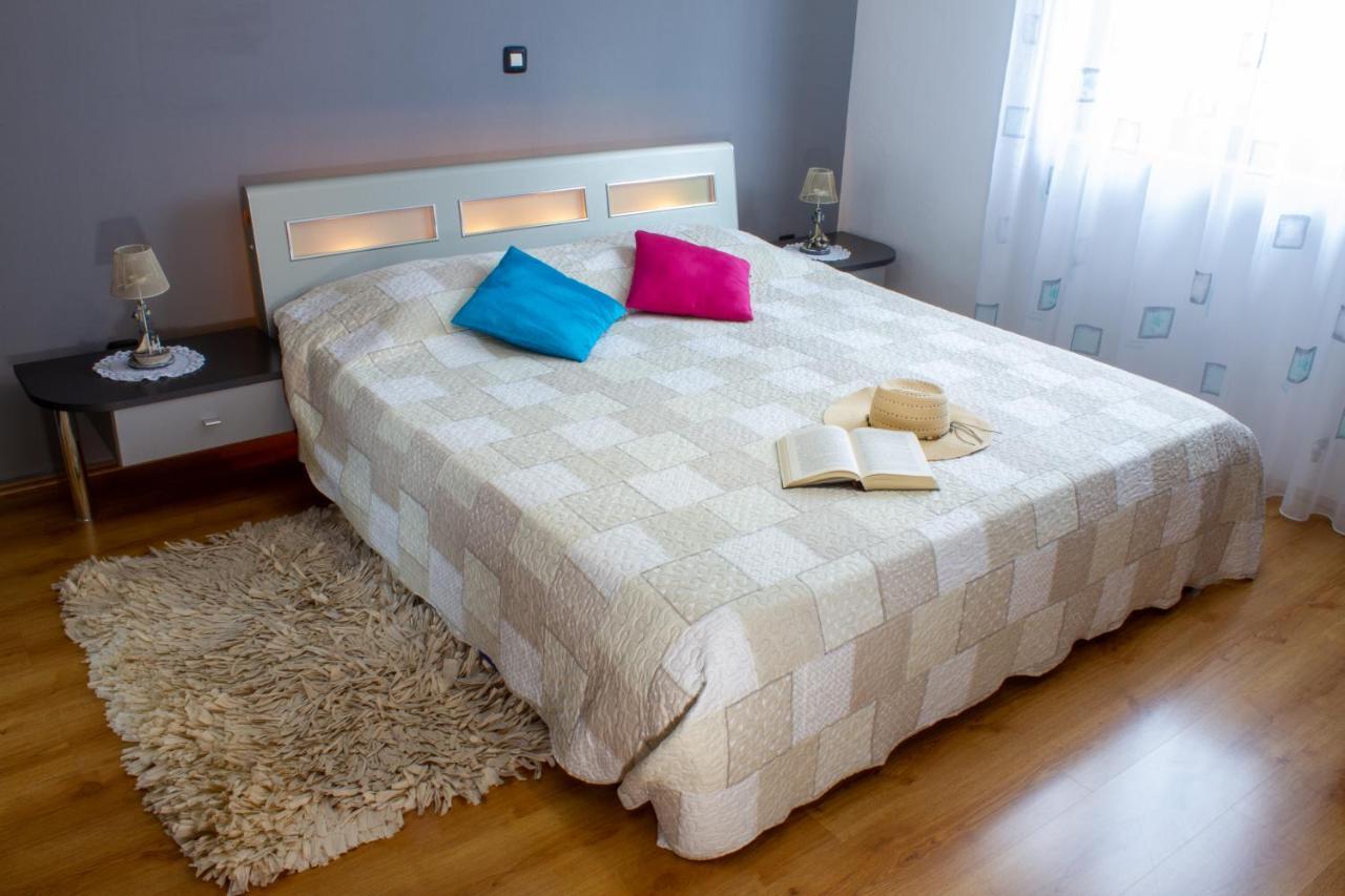 Room Adry روفينج المظهر الخارجي الصورة
