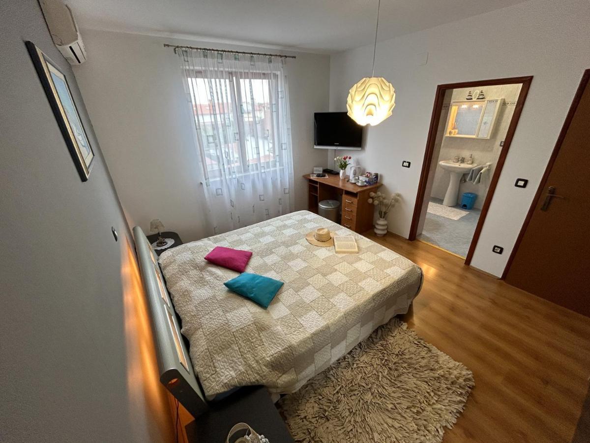 Room Adry روفينج المظهر الخارجي الصورة